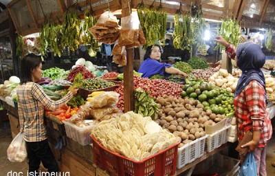 Stok Bahan Pokok Aman dan Terjangkau Selama Bulan Ramadhan