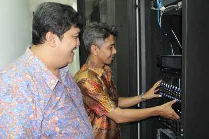 SDM DATA CENTER HANDAL WUJUDKAN E-GOVERNMENT 