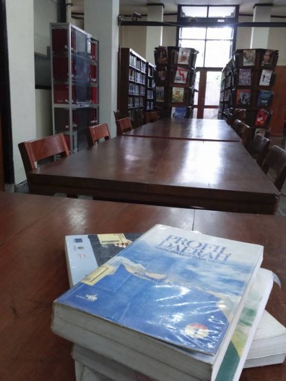 E-BOOK, DIANTARA INOVASI PERPUSTAKAAN DI ERA DIGITAL 