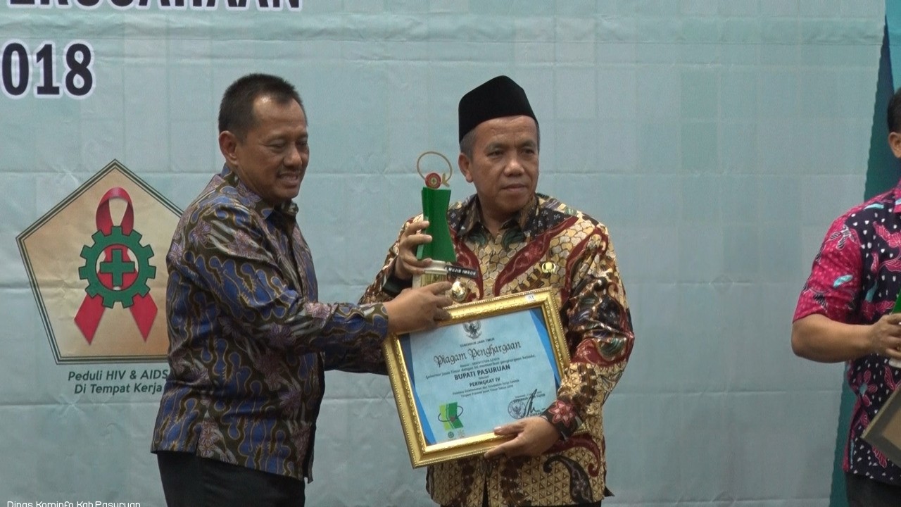 Pemkab Pasuruan Kembali Terima Penghargaan dari Gubernur Jatim