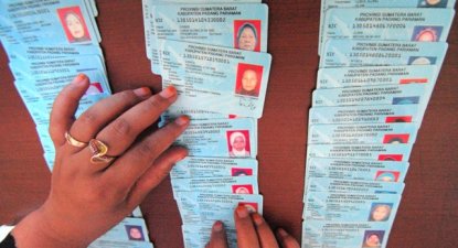 Gunakan NIK untuk Registrasi Kartu Perdana Seluler