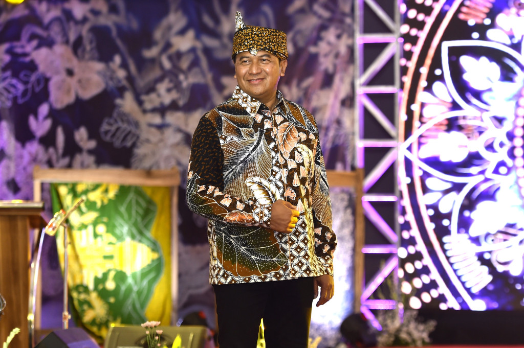 Lomba Peragaan Busana Batik dan Bordir Pemerintah Kabupaten Pasuruan