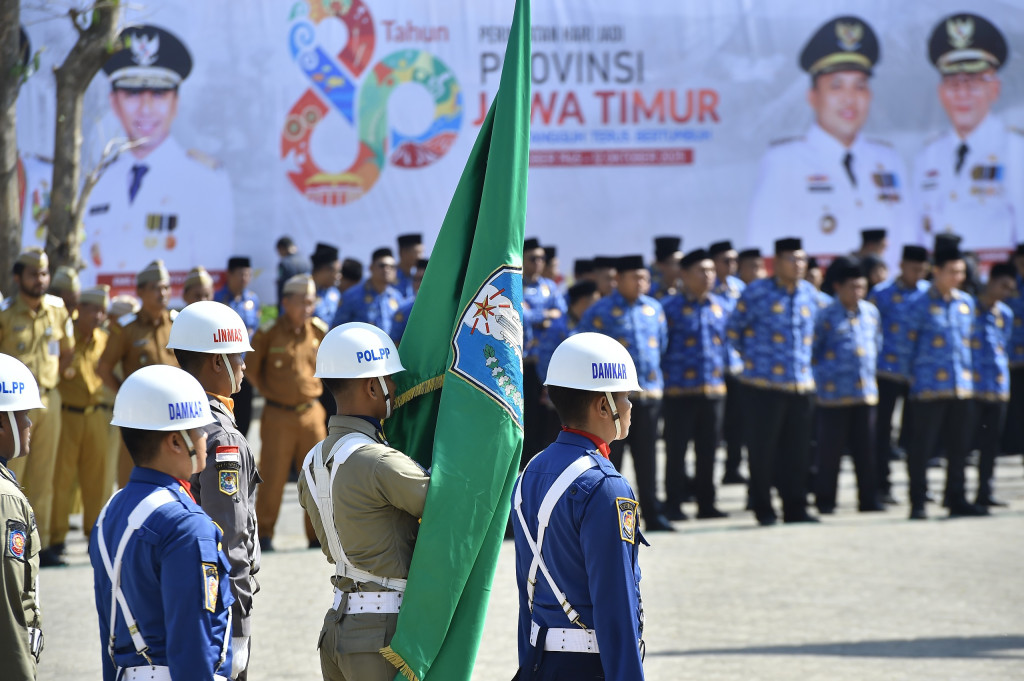 Upacara Memperingati Hari Jadi Ke - 80 Provinsi Jawa Timur