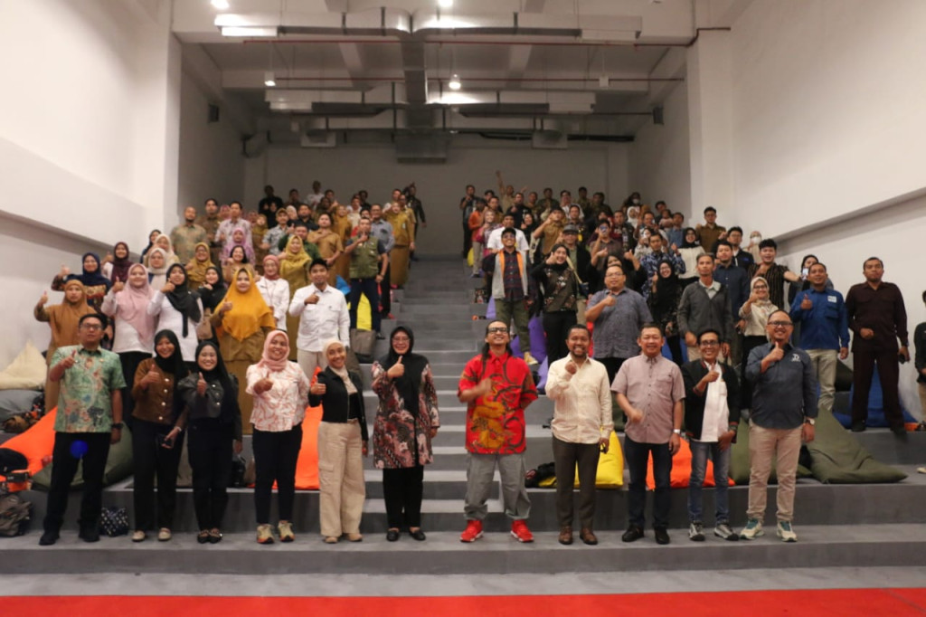 Kegiatan CERDIG (Cerdas Digital) oleh Dinas Kominfo Provinsi Jawa Timur di MCC Kota Malang