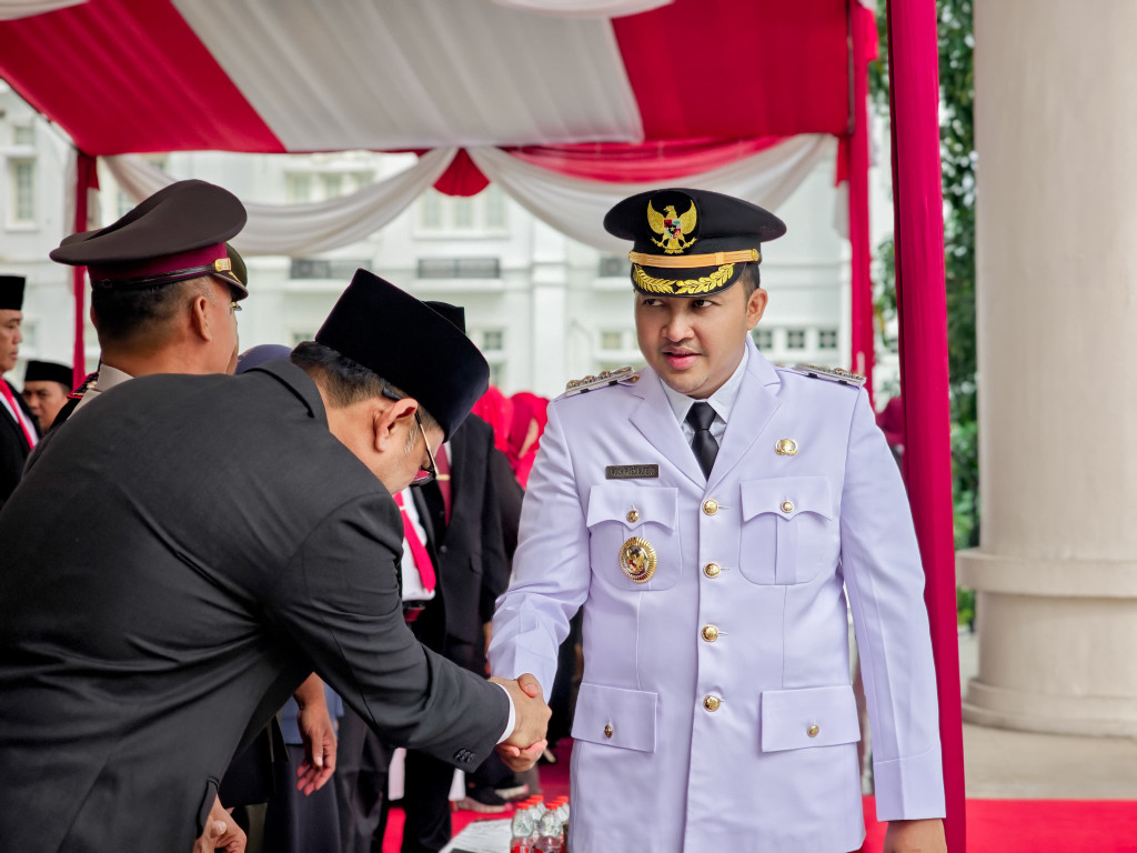 Upacara Peringatan Hari Otonomi Daerah Ke XXX