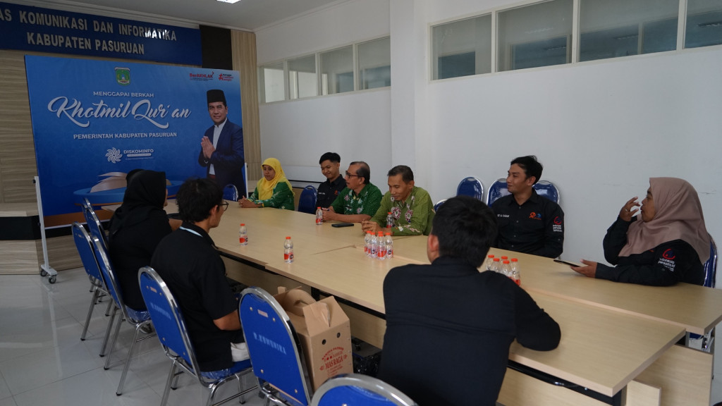 Kunjungan LPPL Radio Swara Dhaksinarga FM ke Diskominfo Kabupaten Pasuruan