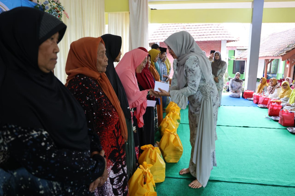 Pengajian Rutin TP PKK Kabupaten Pasuruan di Kecamatan Puspo