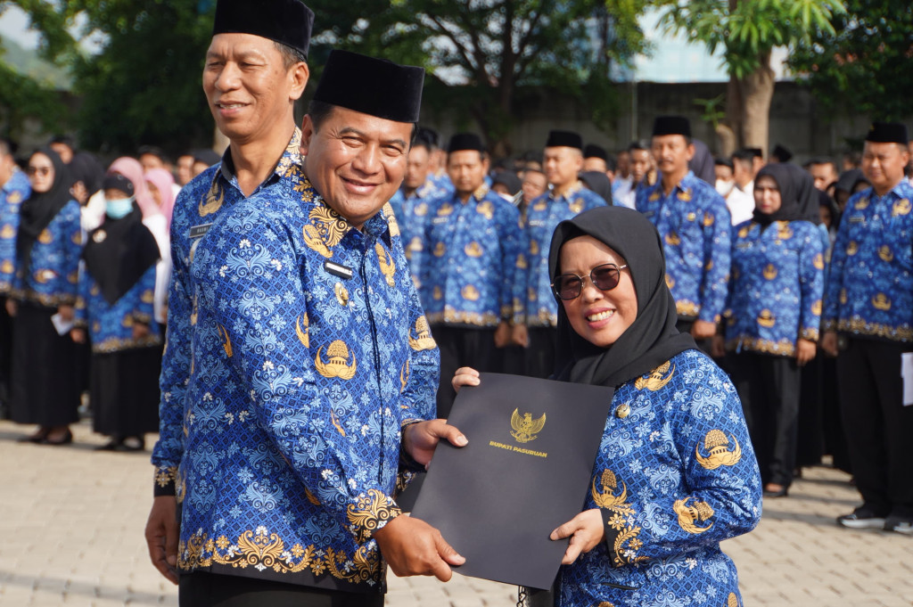 Apel Pagi Bersama di Depan Halaman Gedung Graha Maslahat