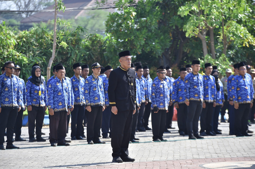 Upacara Memperingati Hari Jadi Ke - 80 Provinsi Jawa Timur