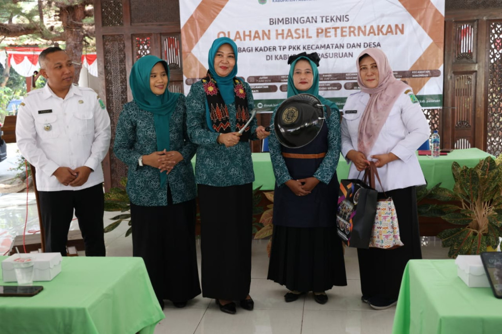 Bimtek Olahan Hasil Peternakan Bagi Kade TP PKK se-Kabupaten Pasuruan